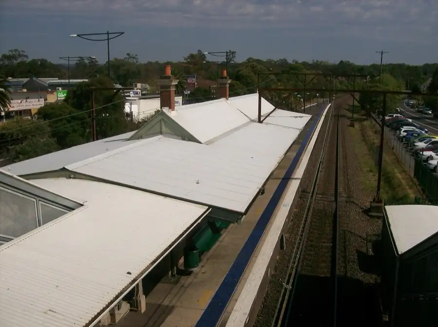 Blaxland railway station platform seen from the footbridge